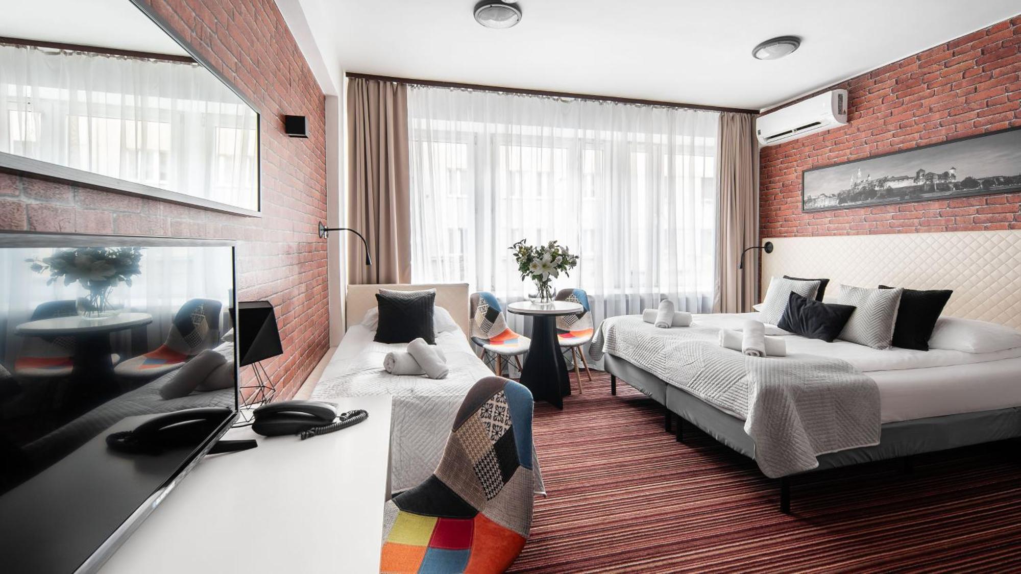Hotel Delta كراكوفيا المظهر الخارجي الصورة