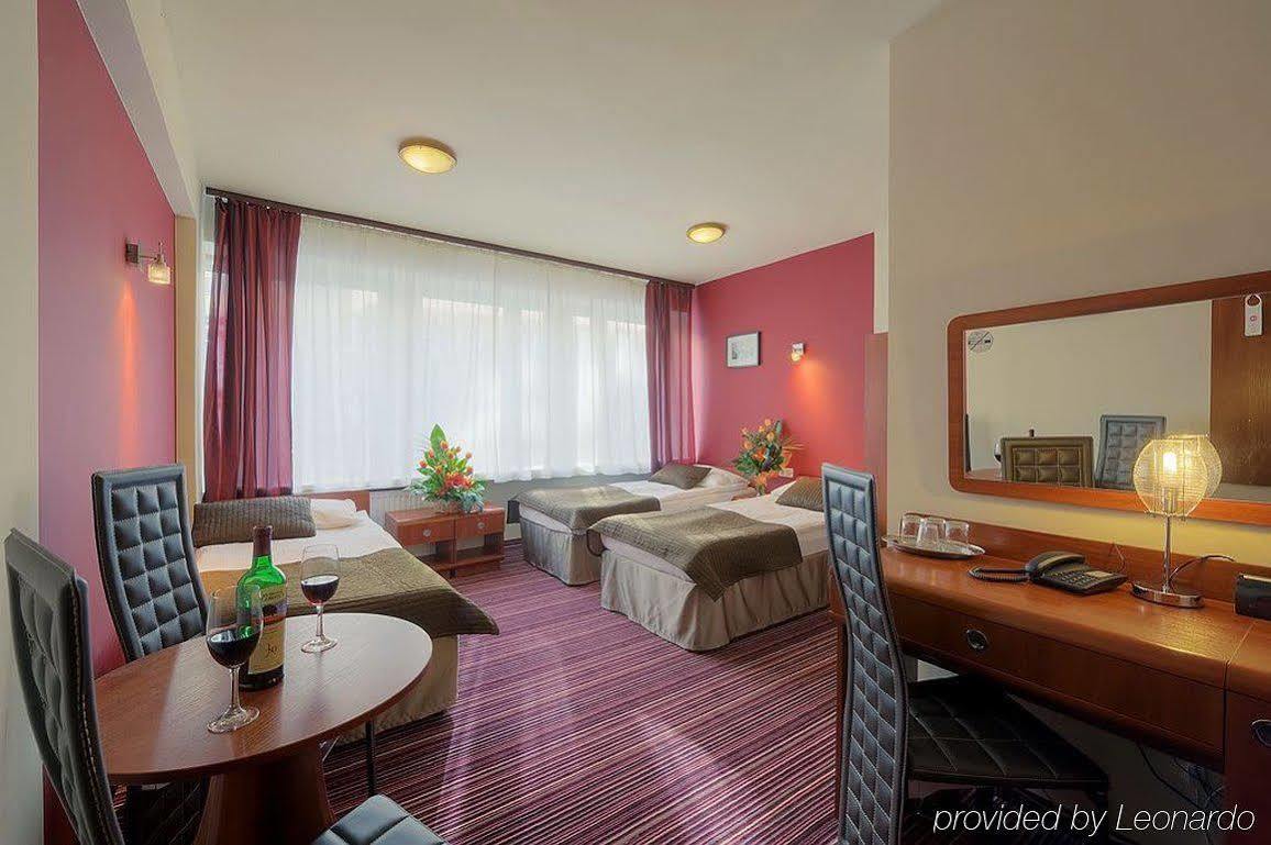 Hotel Delta كراكوفيا المظهر الخارجي الصورة